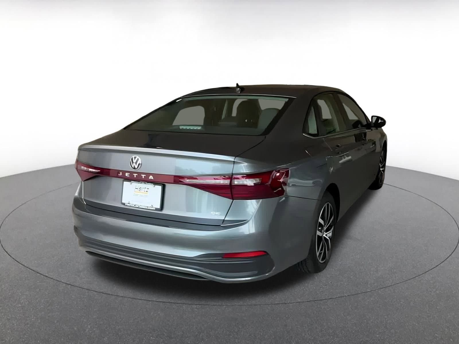 Thumbnail: 2025 Volkswagen Jetta - 14