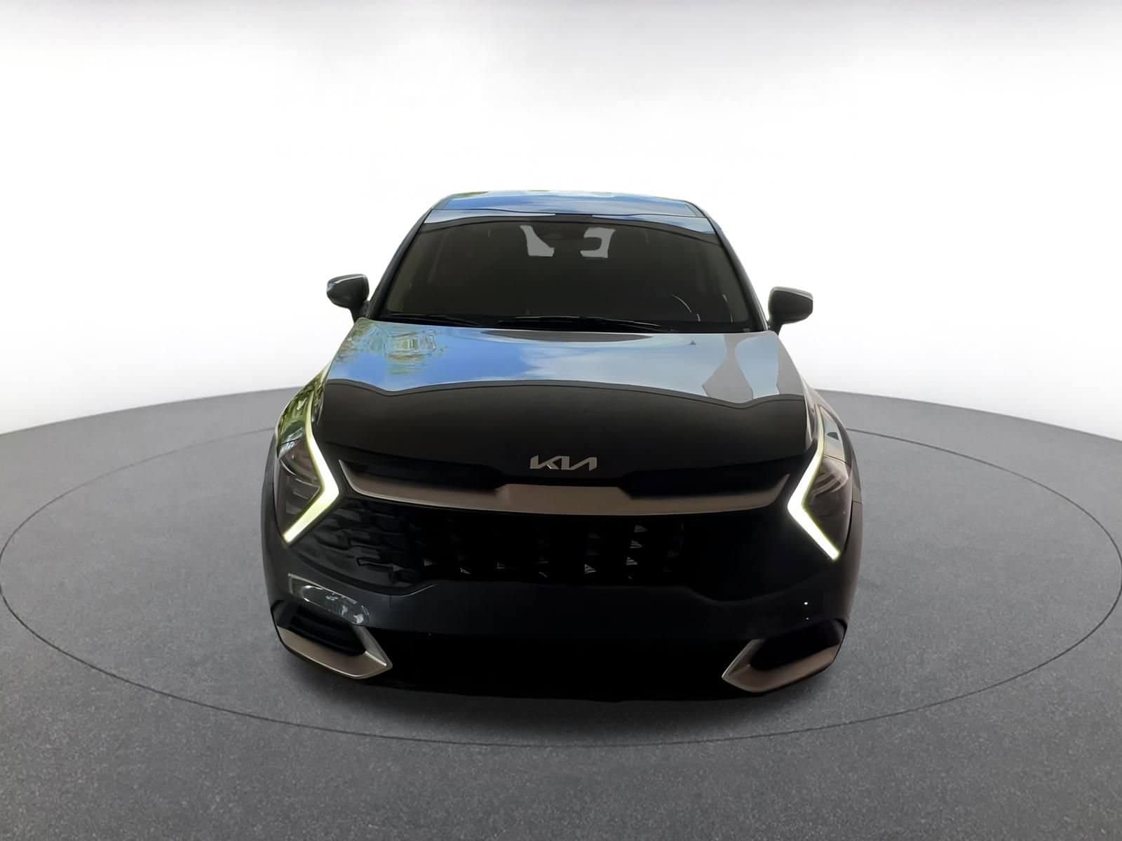 Thumbnail: 2023 Kia Sportage - 4