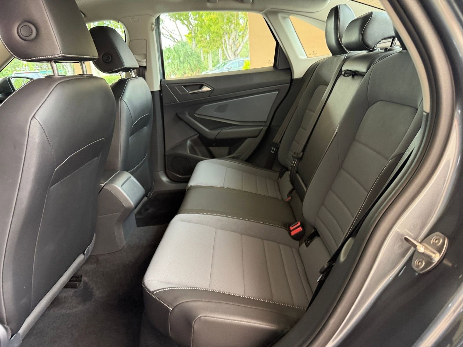 Thumbnail: 2025 Volkswagen Jetta - 20