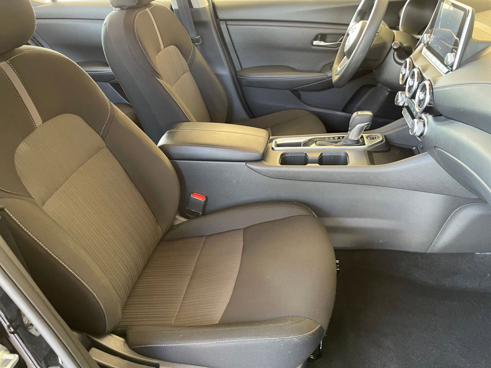 Thumbnail: 2025 Nissan Sentra - 34