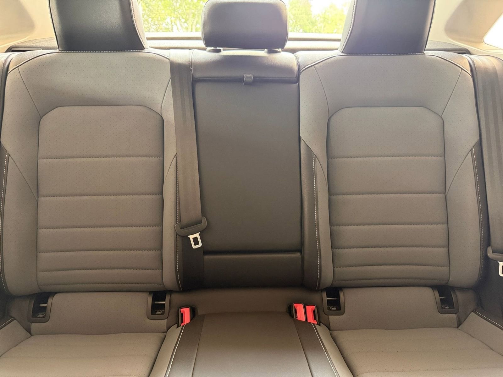 Thumbnail: 2025 Volkswagen Jetta - 32