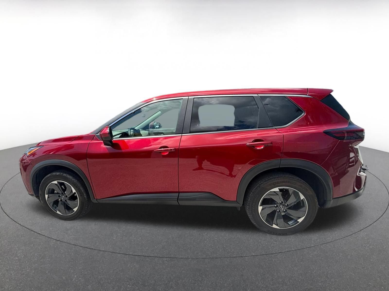 Thumbnail: 2025 Nissan Rogue - 10