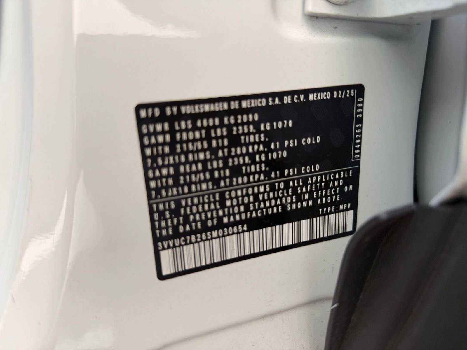 Thumbnail: 2025 Volkswagen Taos - 22