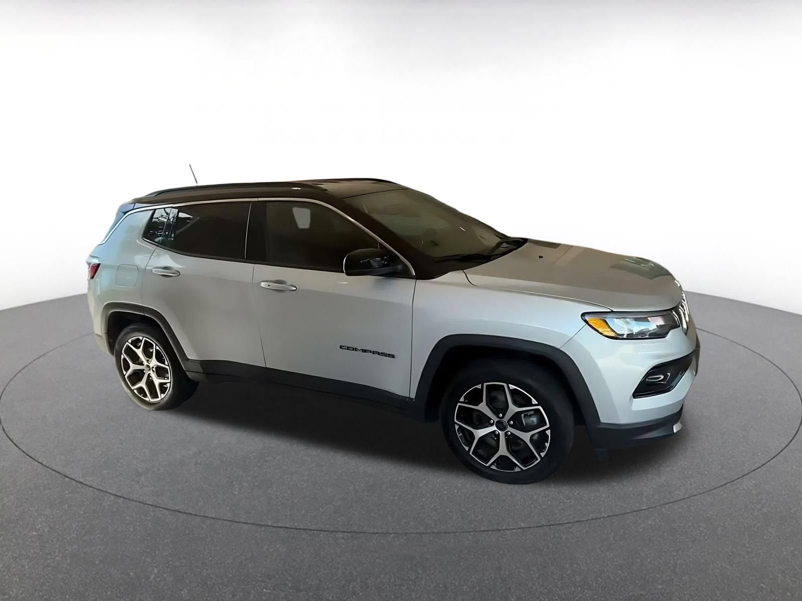 Thumbnail: 2025 Jeep Compass - 2