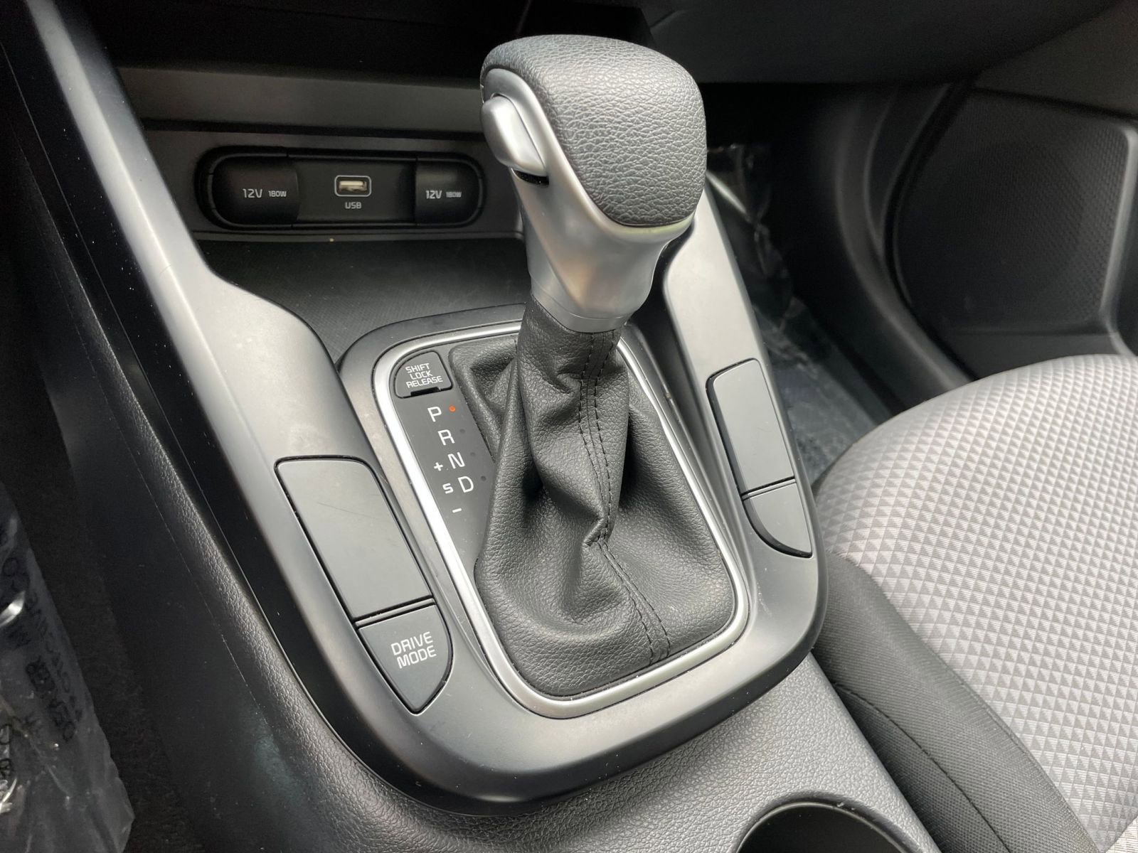 2024 Kia Soul LX 30