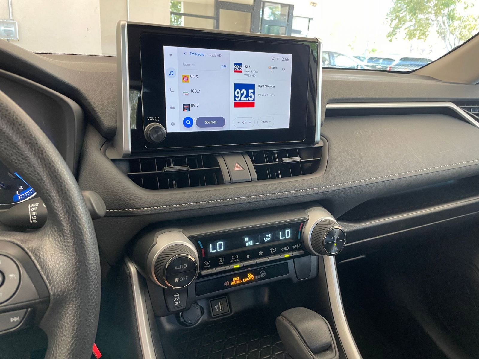 Thumbnail: 2025 Toyota RAV4 - 17