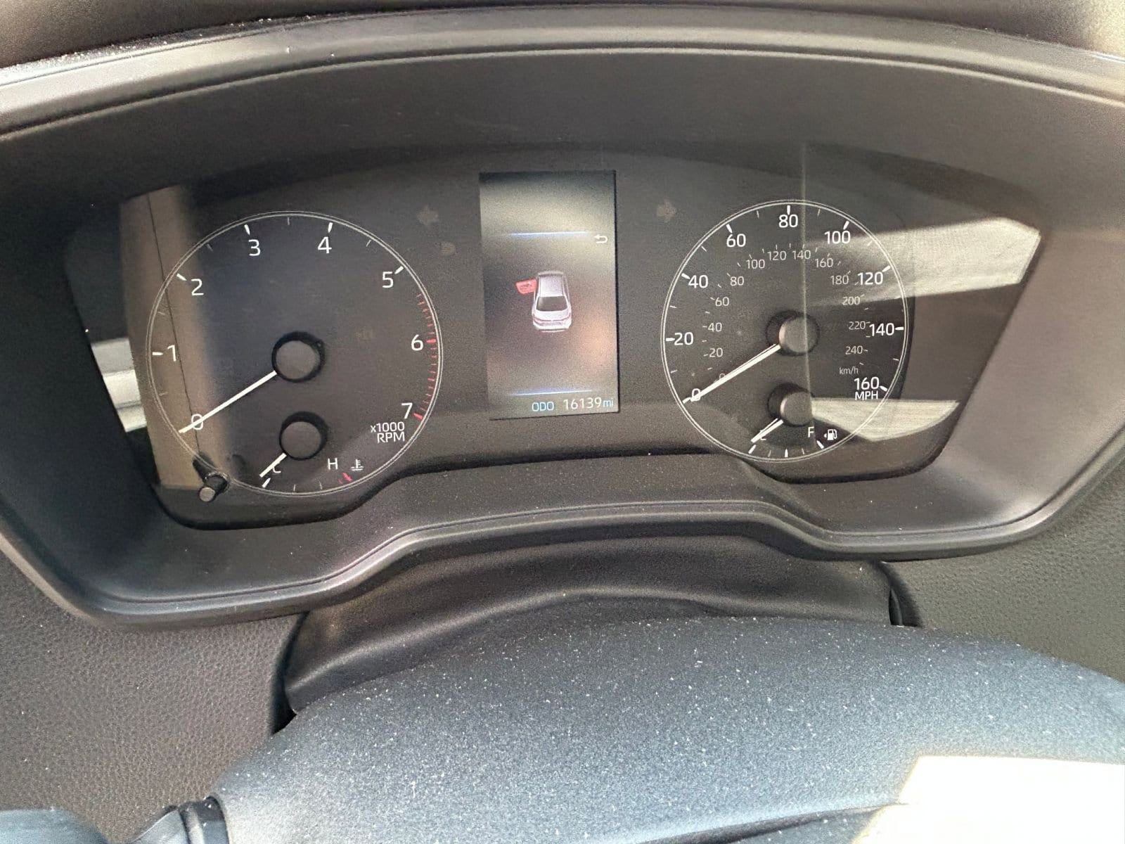 Thumbnail: 2025 Toyota Corolla - 9