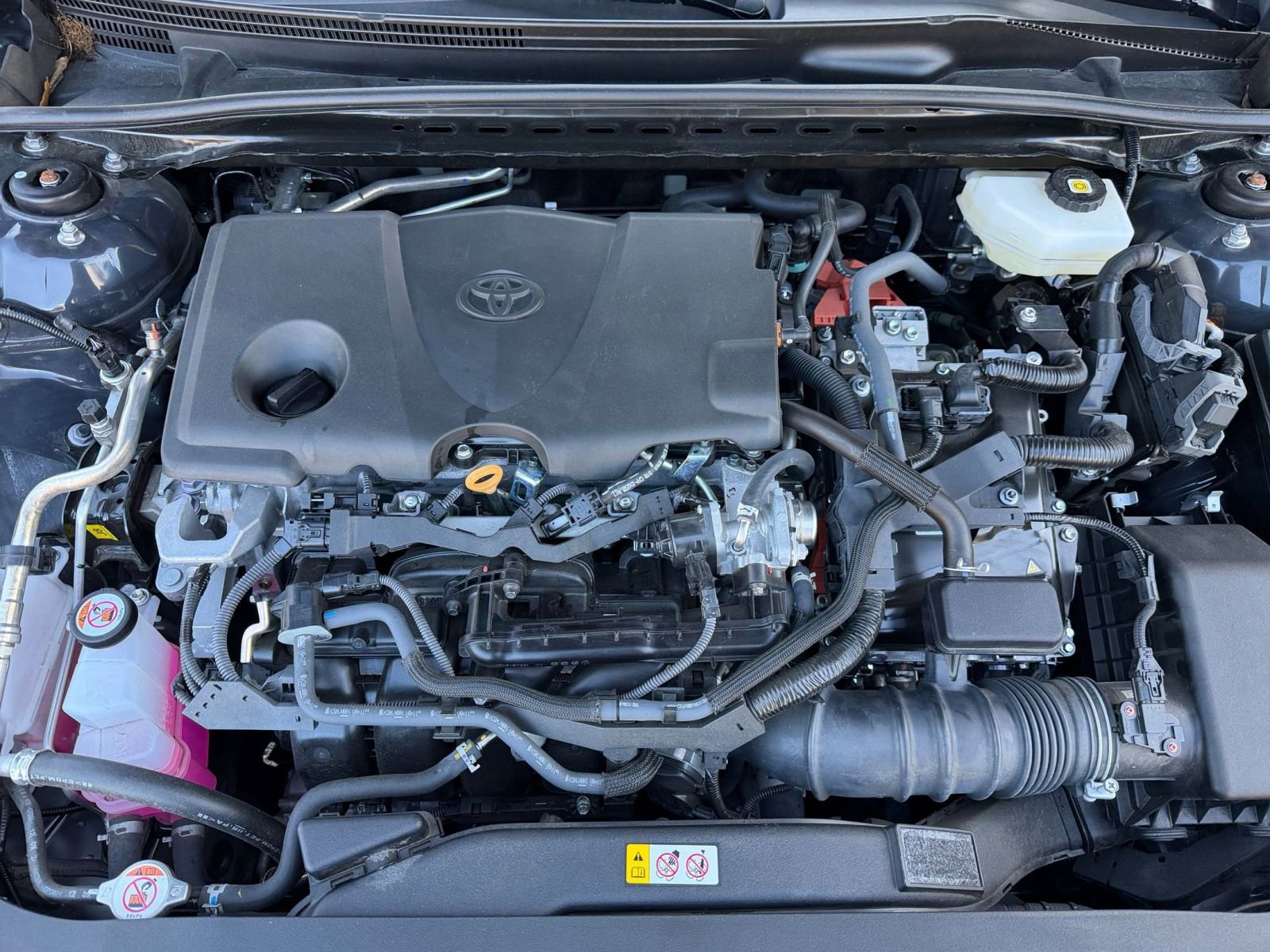 Thumbnail: 2025 Toyota Camry - 25