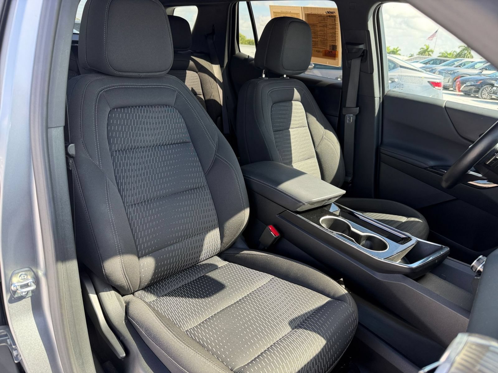 Thumbnail: 2025 Chevrolet Equinox - 26