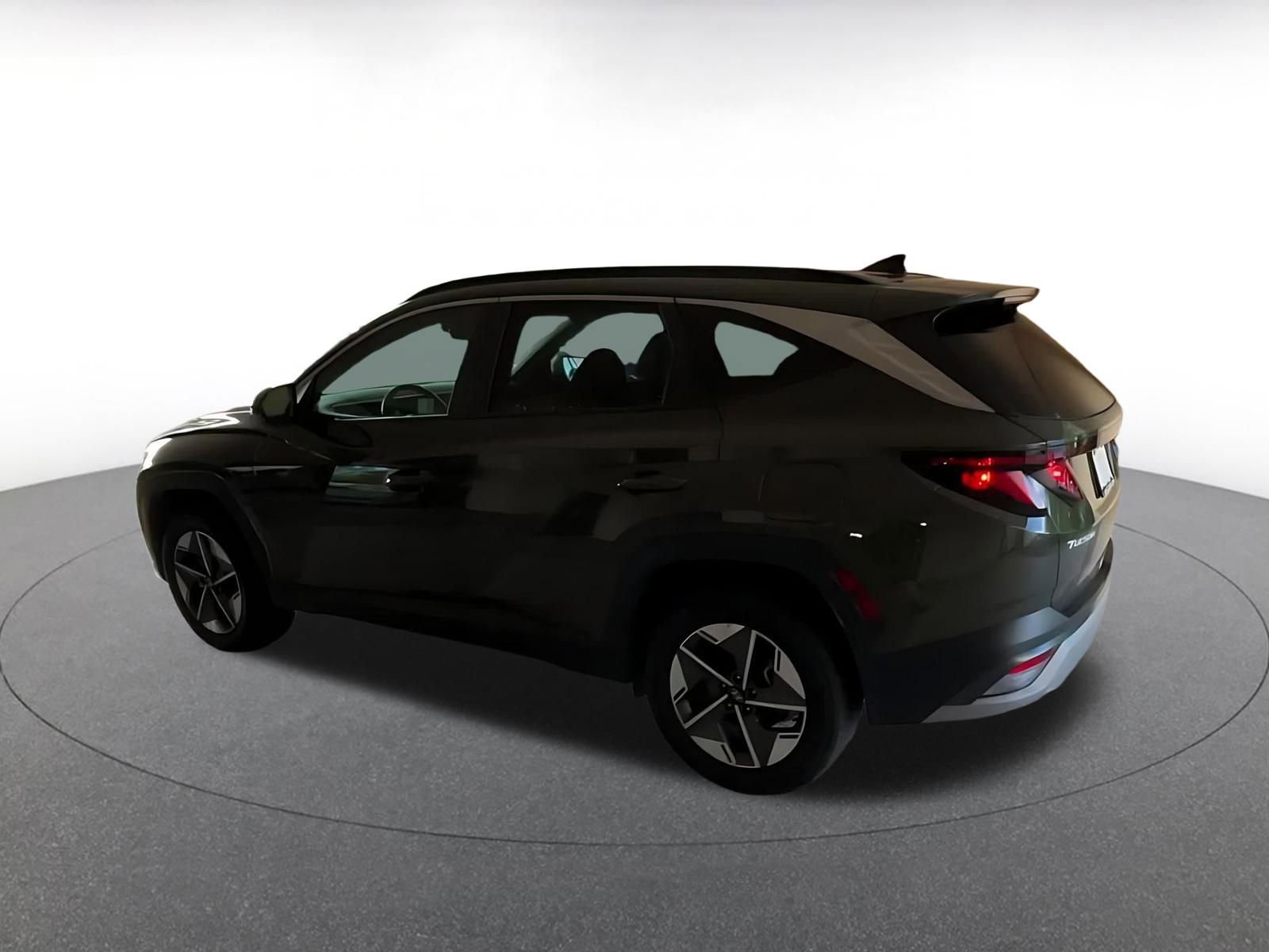 Thumbnail: 2025 Hyundai Tucson - 10