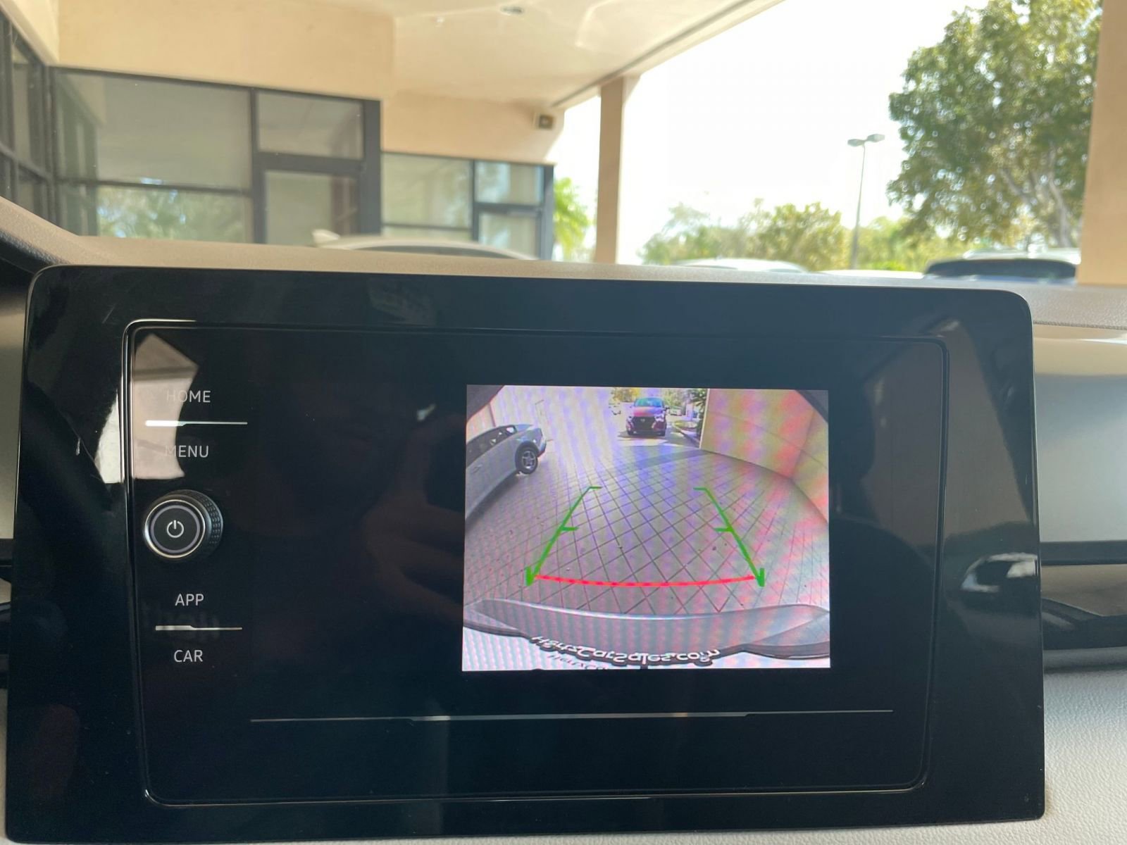 Thumbnail: 2025 Volkswagen Taos - 21