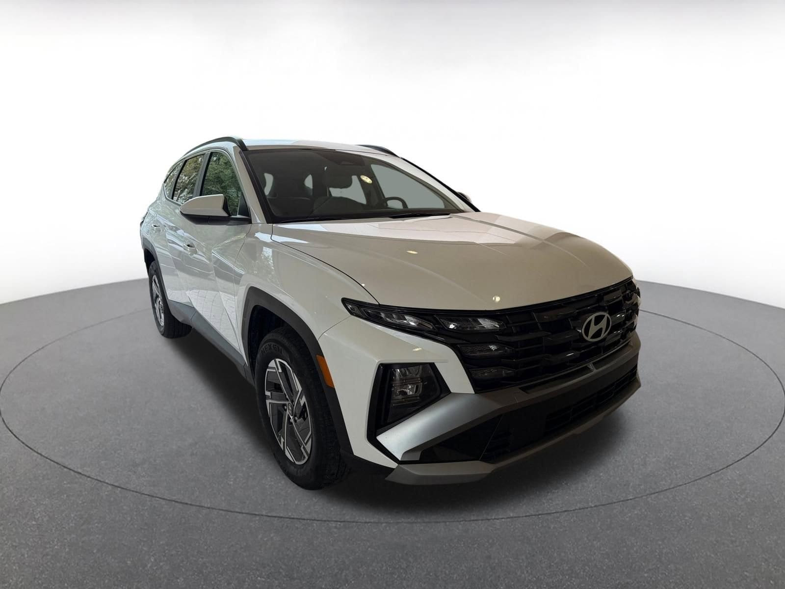 Thumbnail: 2025 Hyundai Tucson - 1