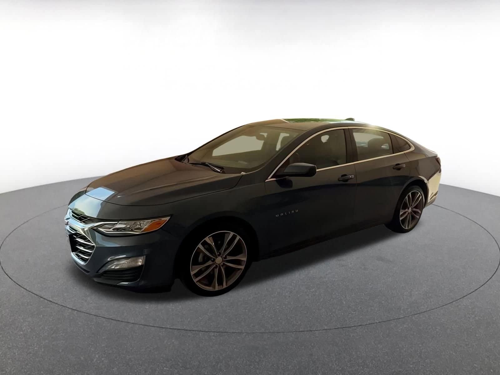Thumbnail: 2024 Chevrolet Malibu - 8