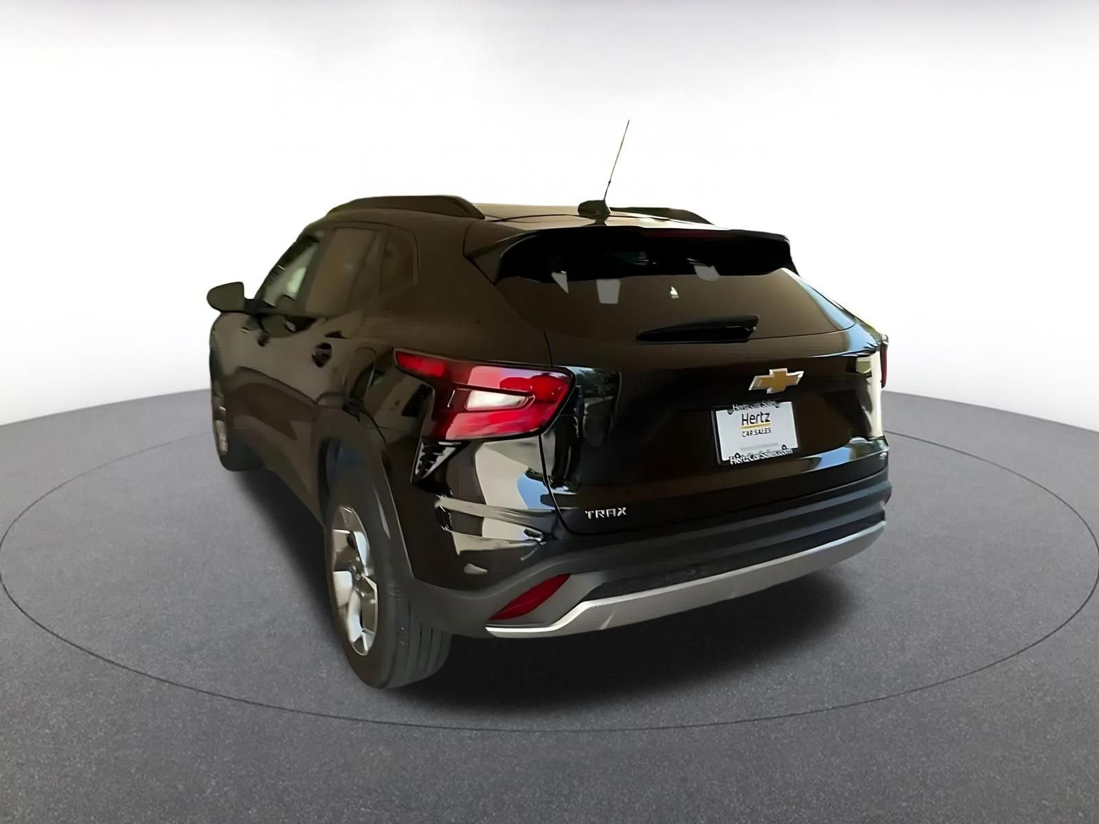 Thumbnail: 2025 Chevrolet Trax - 11