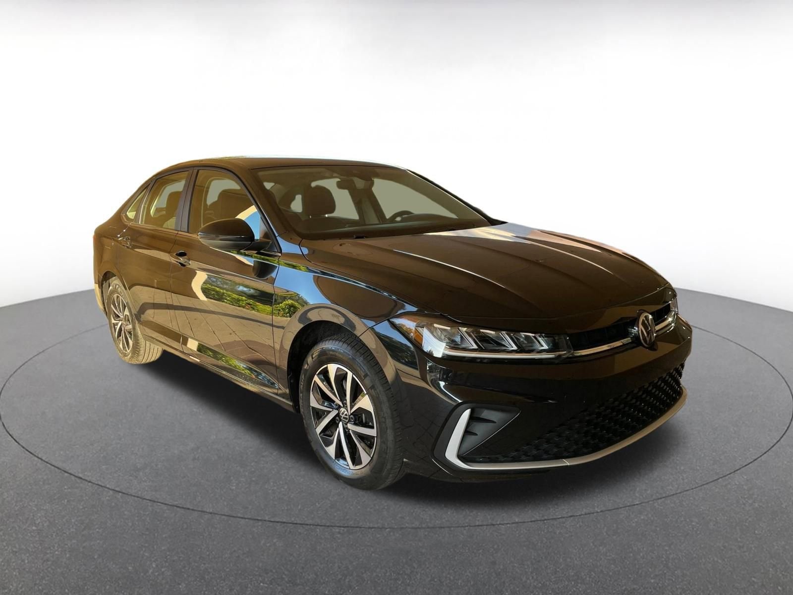 Thumbnail: 2025 Volkswagen Jetta - 1