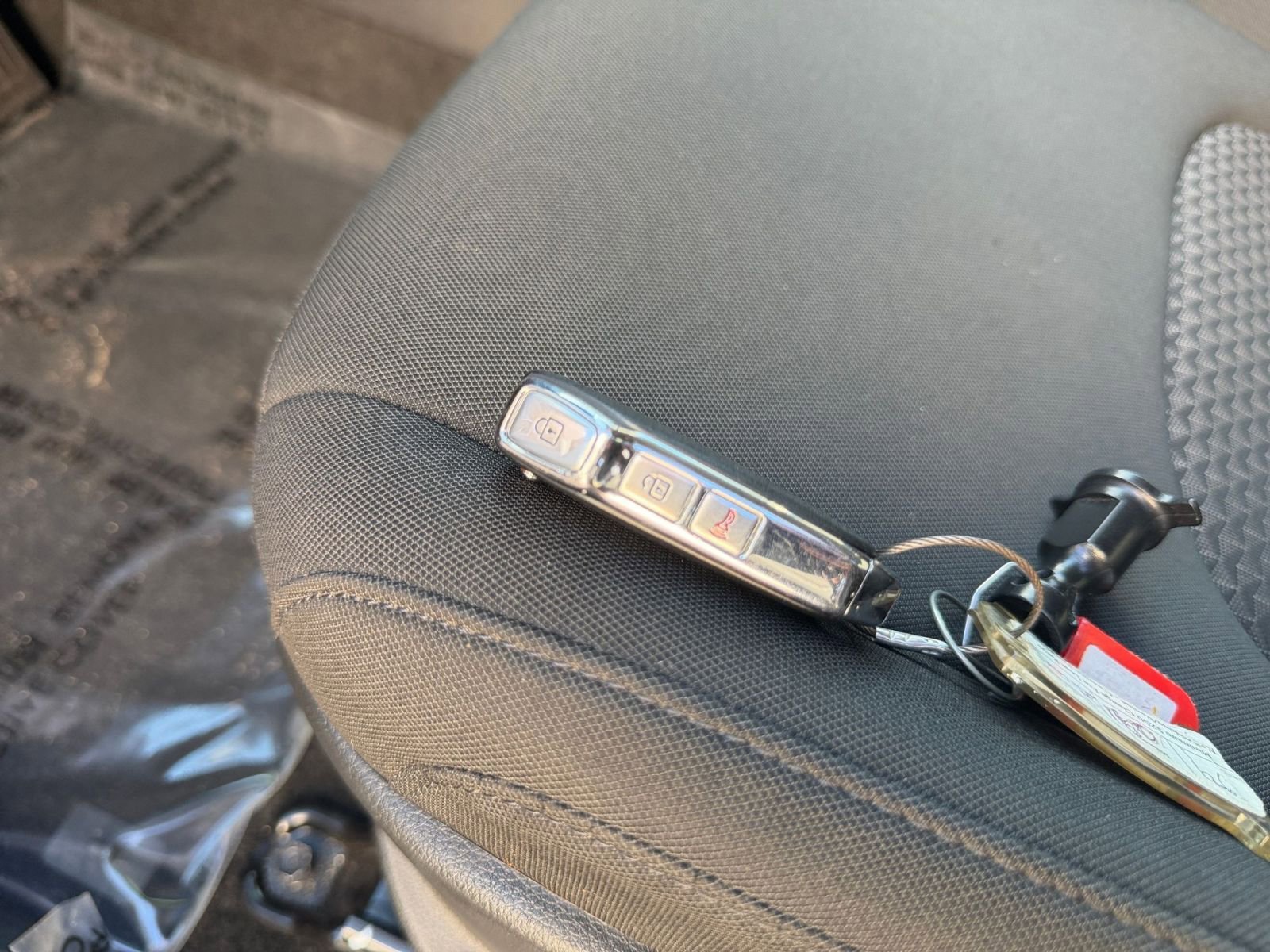 Thumbnail: 2025 Kia Sportage - 18