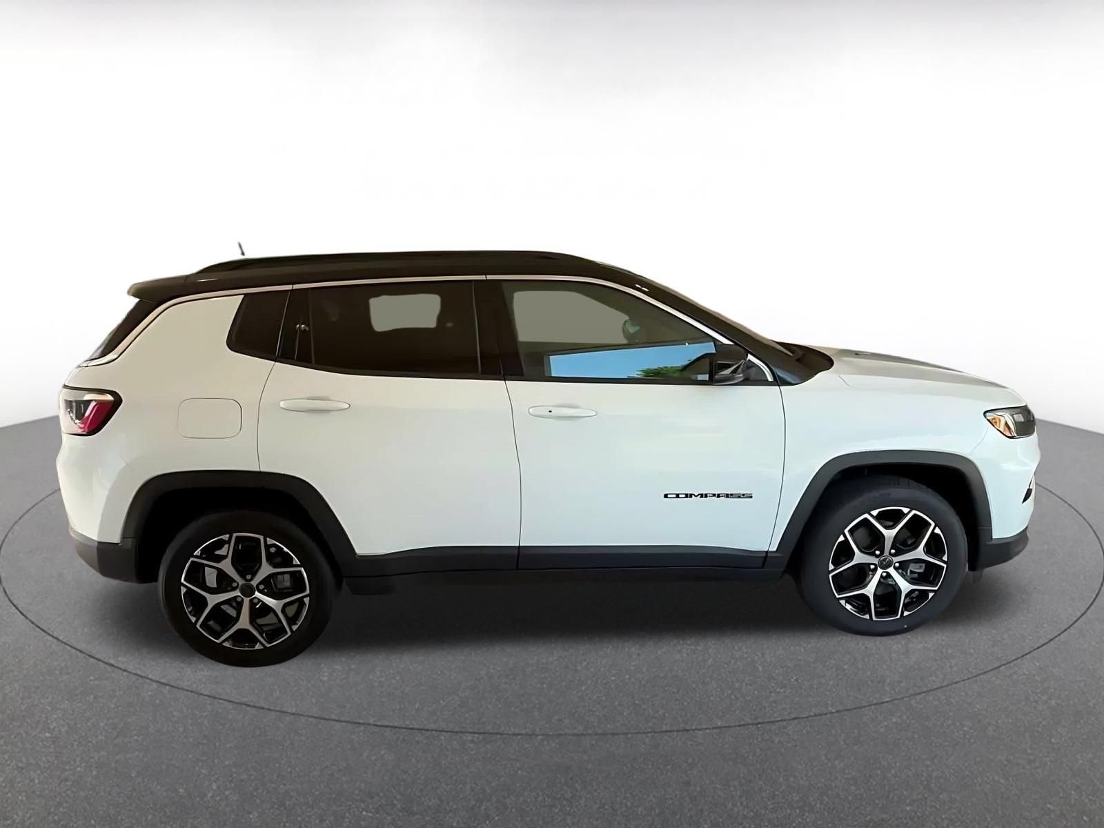 Thumbnail: 2025 Jeep Compass - 13