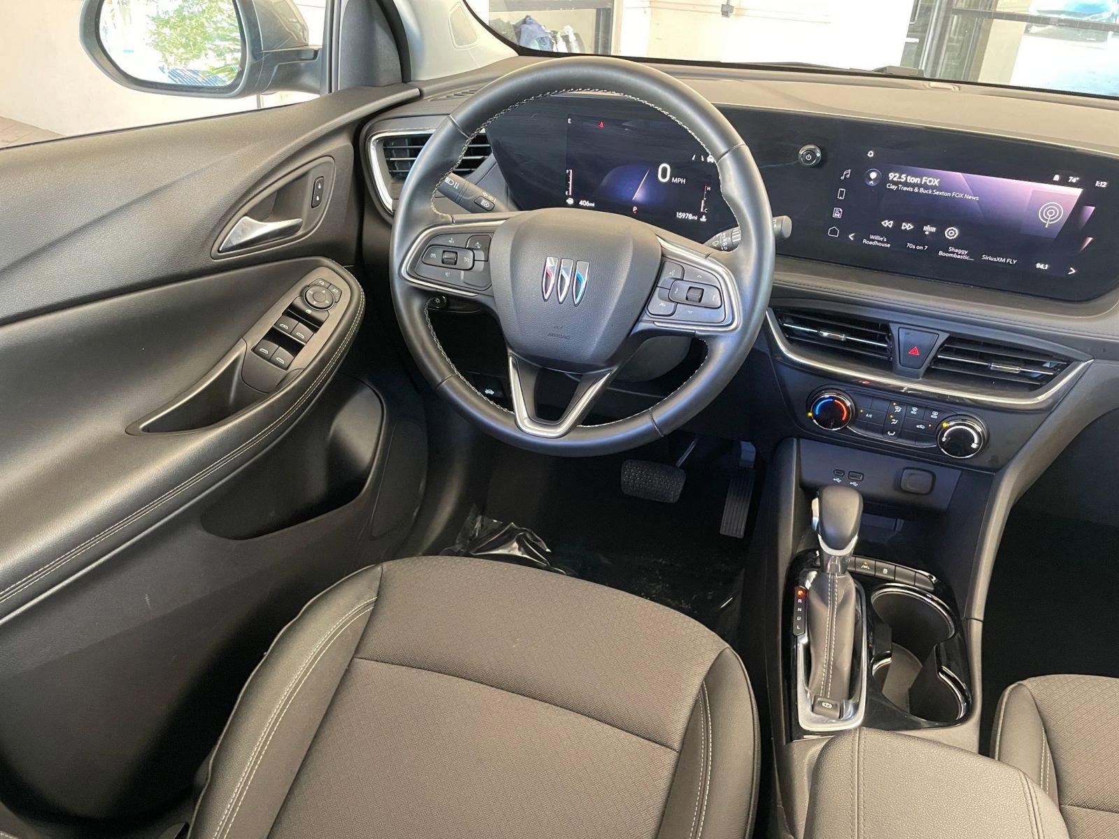 Thumbnail: 2025 Buick Encore GX - 32