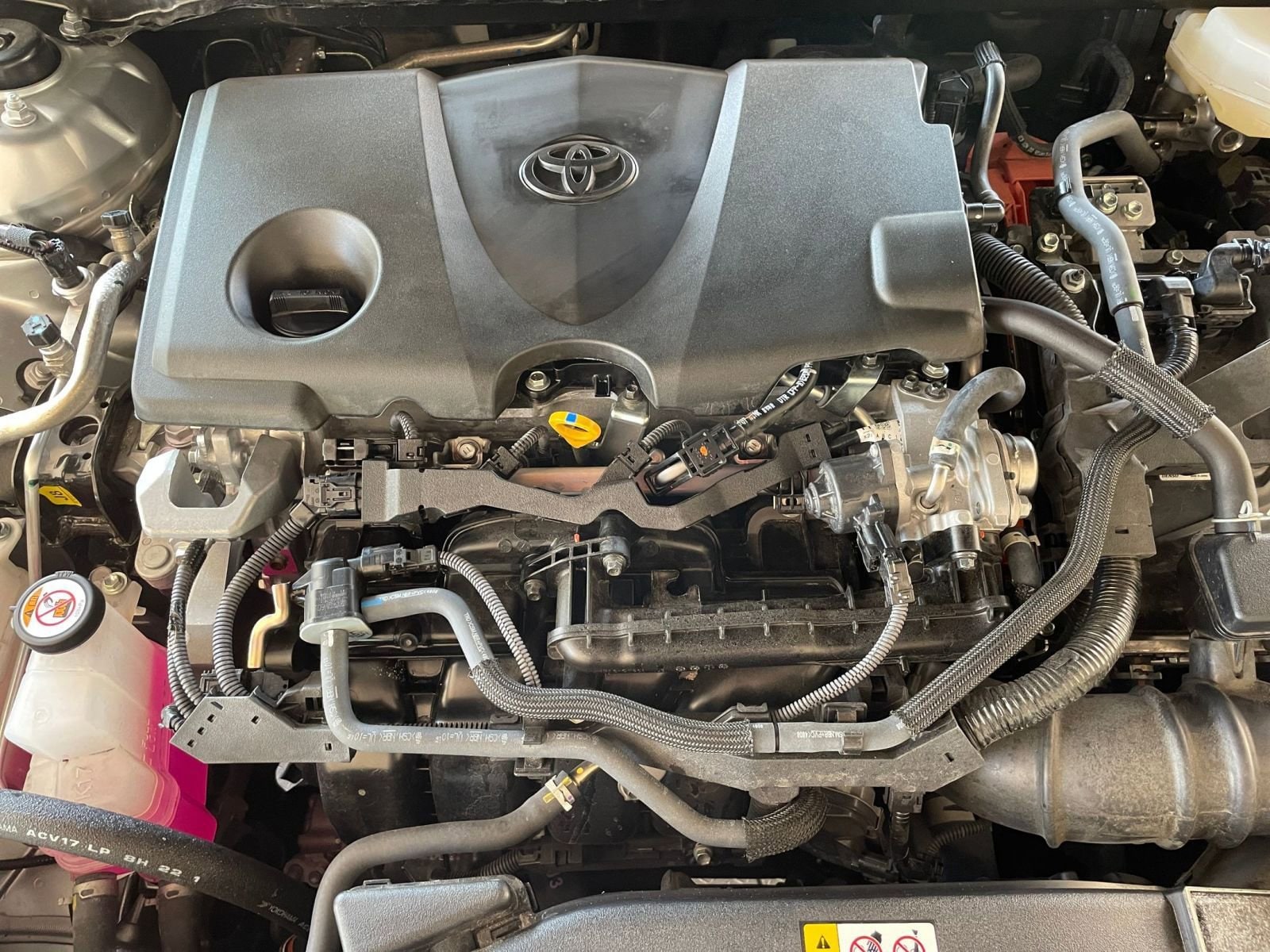 Thumbnail: 2025 Toyota Camry - 30