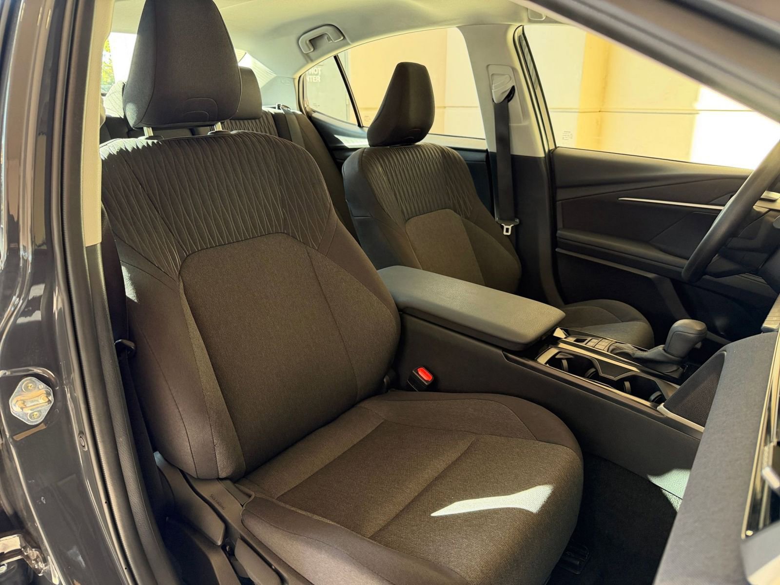 Thumbnail: 2025 Toyota Camry - 30