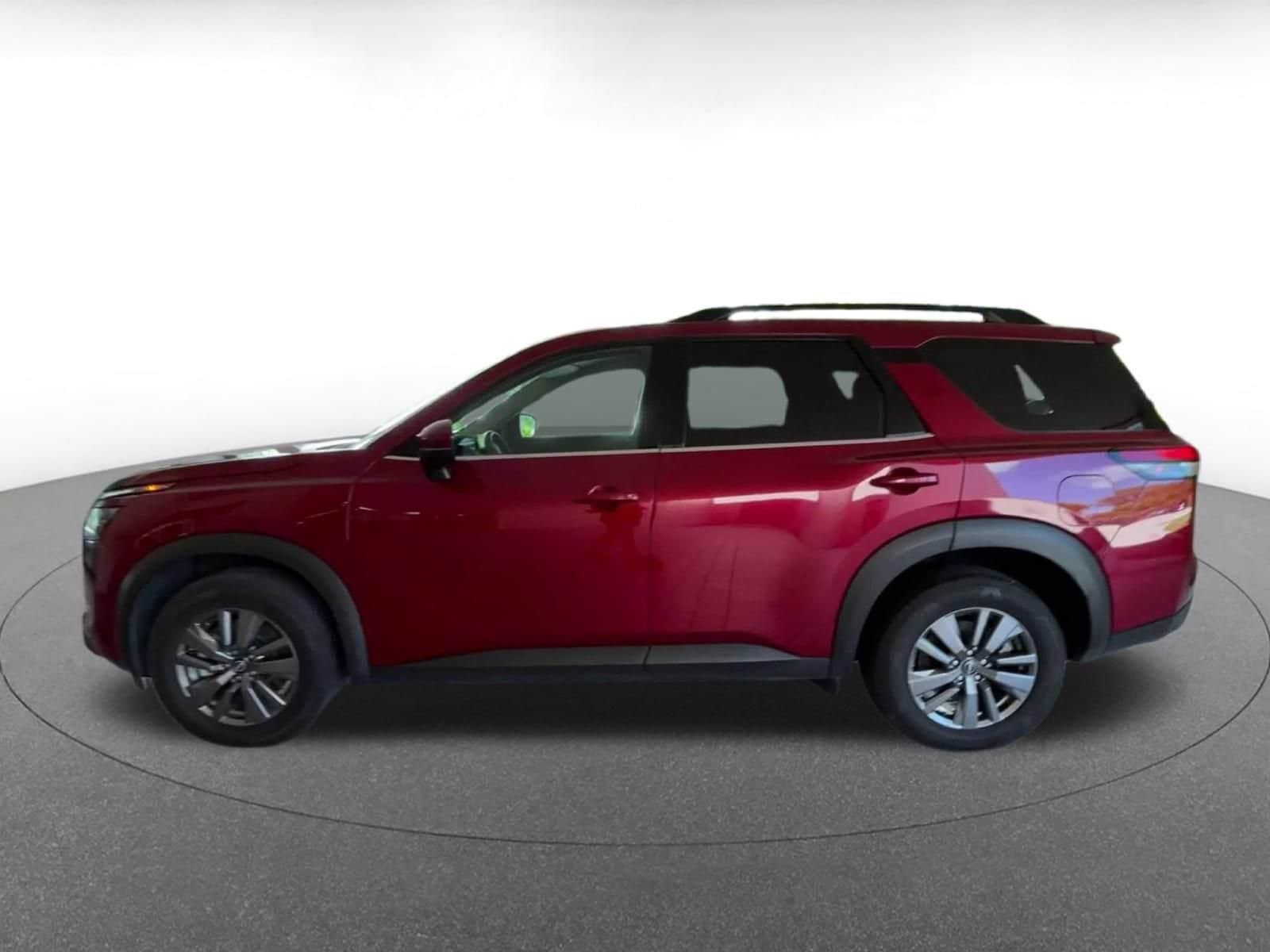 Thumbnail: 2025 Nissan Pathfinder - 8