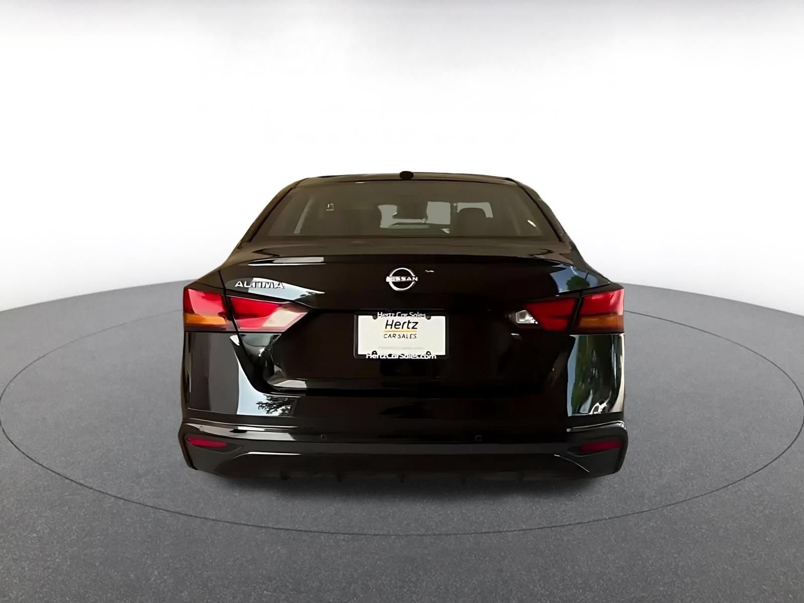 Thumbnail: 2025 Nissan Altima - 11