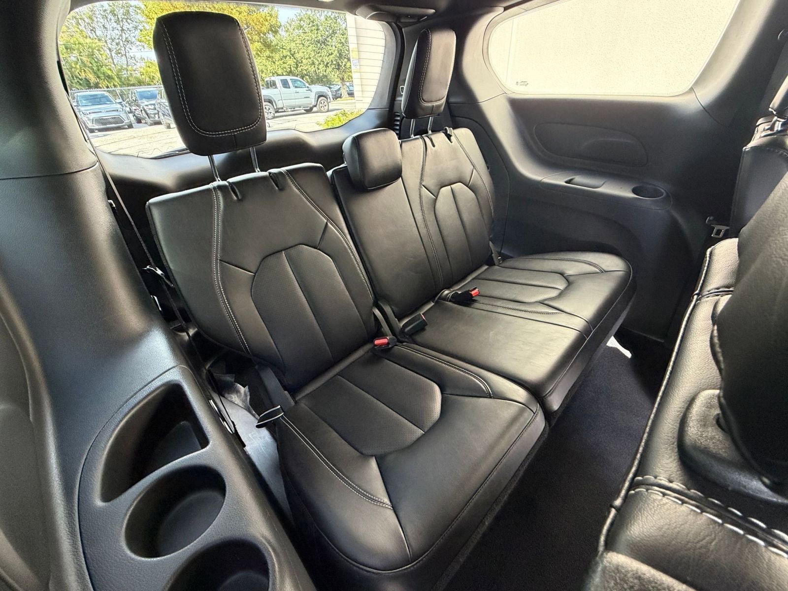 Thumbnail: 2025 Chrysler Pacifica - 17