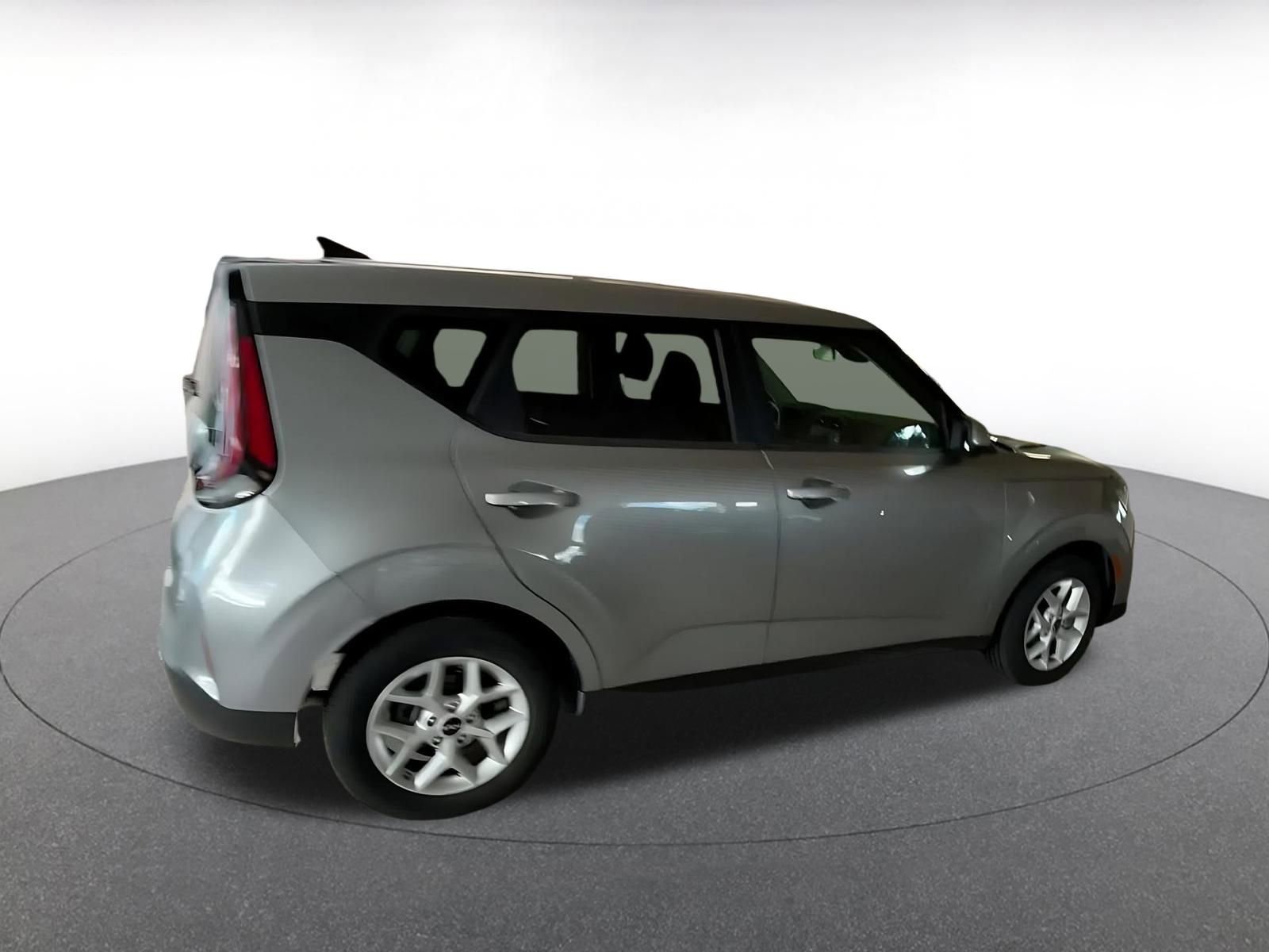 Thumbnail: 2025 Kia Soul - 15