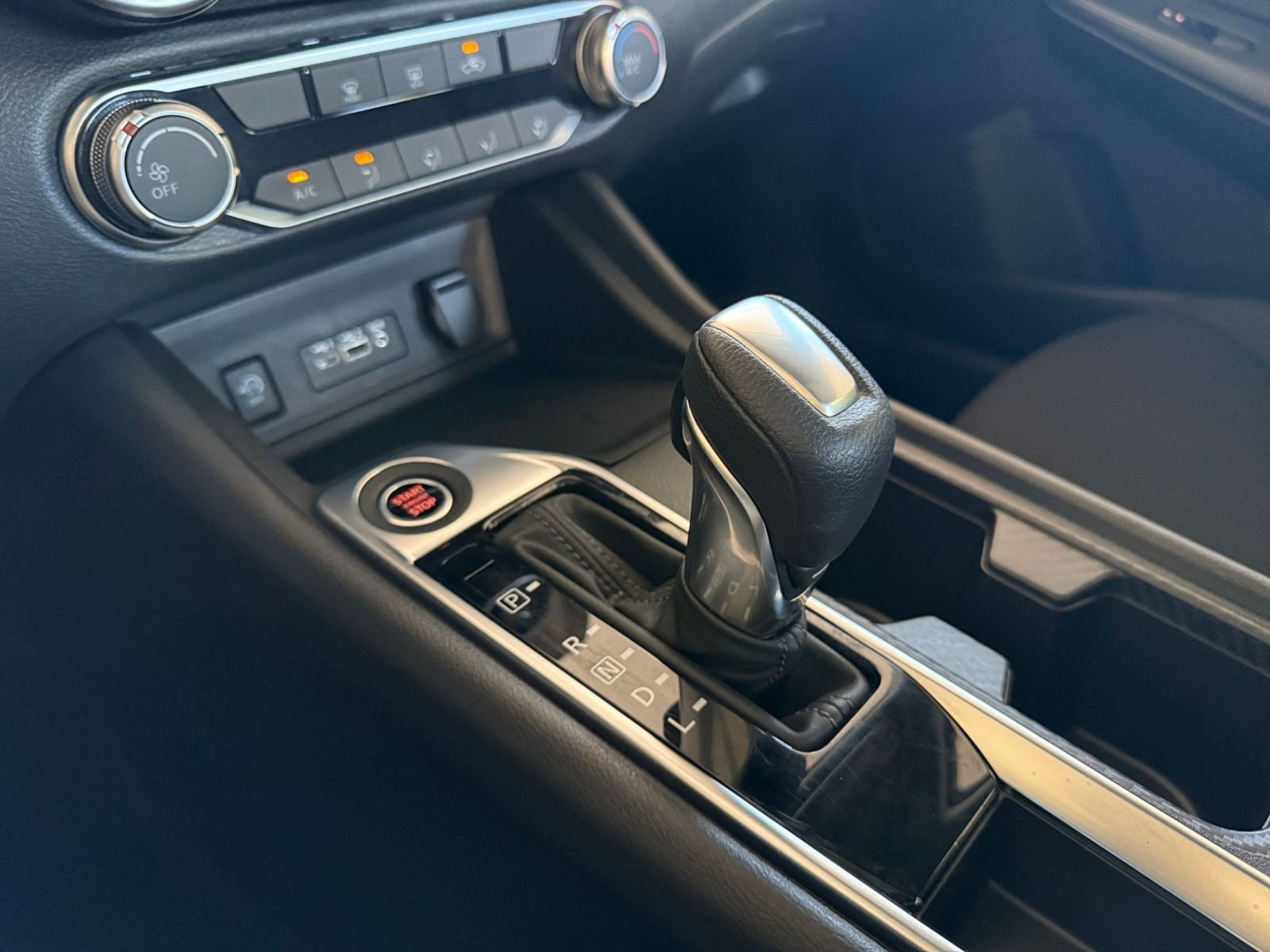 Thumbnail: 2024 Nissan Sentra - 35