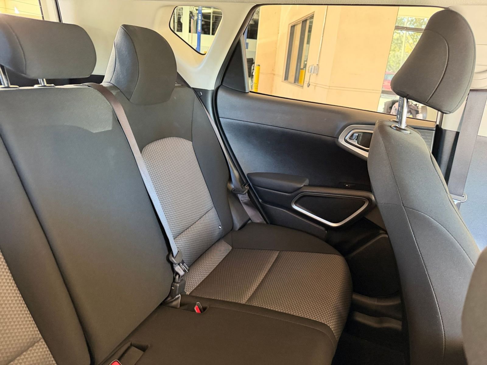 Thumbnail: 2025 Kia Soul - 32