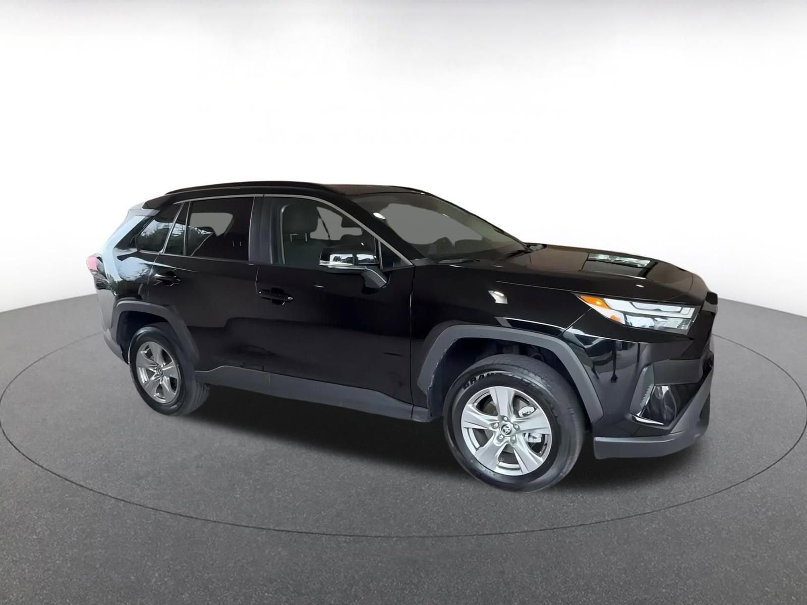 Thumbnail: 2025 Toyota RAV4 - 2