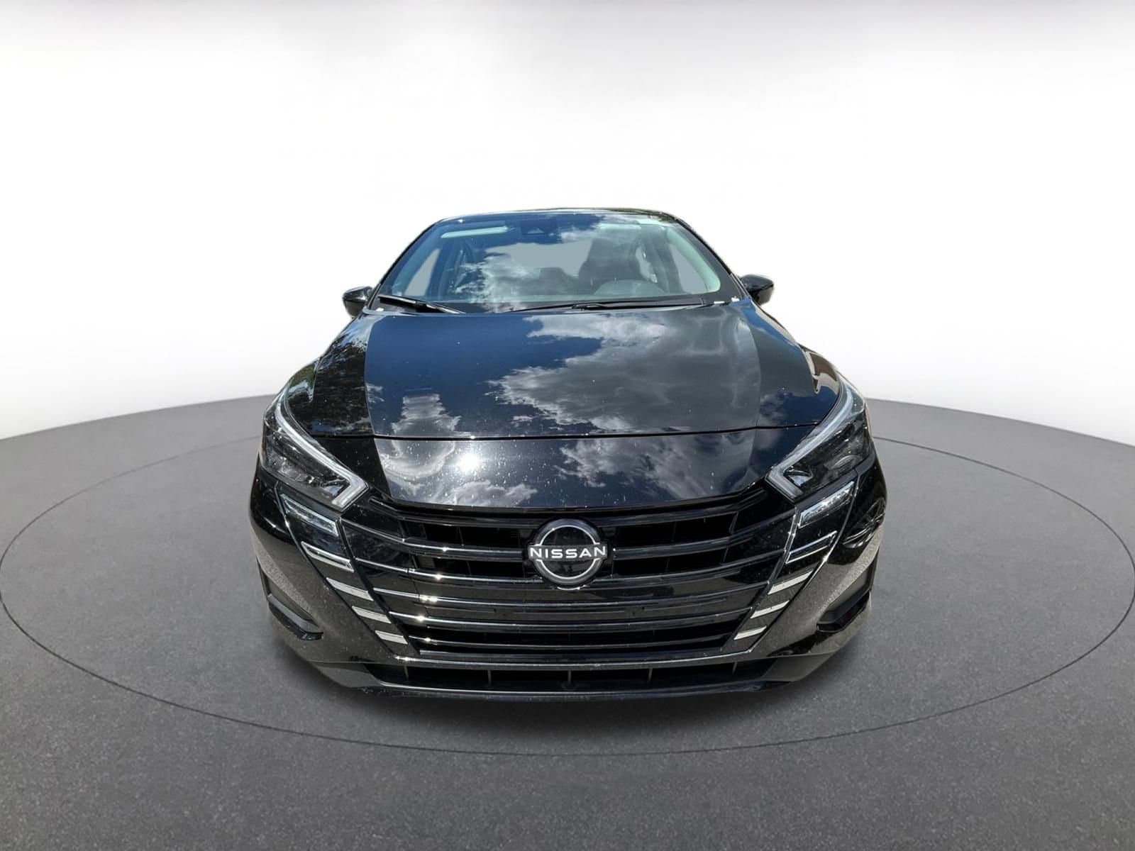 Thumbnail: 2025 Nissan Versa - 2