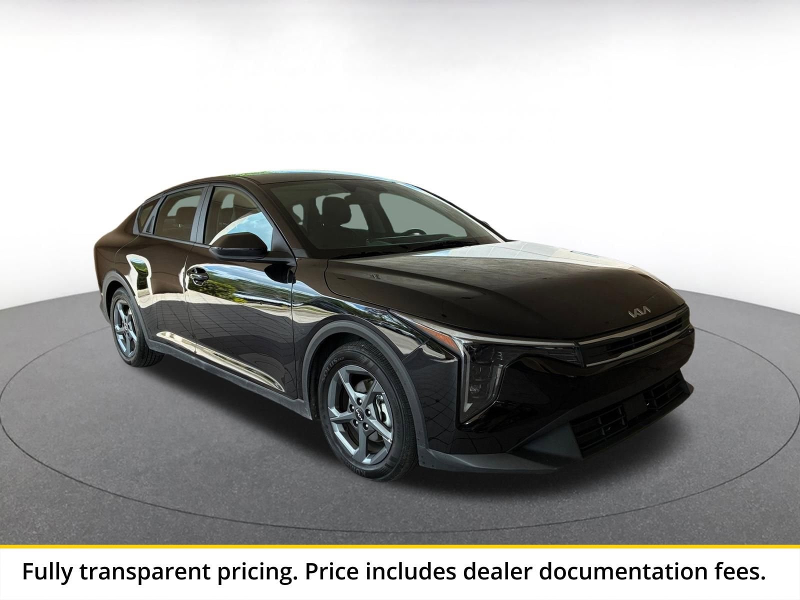 Thumbnail: 2025 Kia K4 - 1