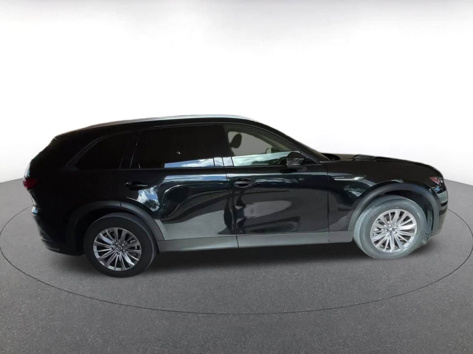 Thumbnail: 2025 Mazda CX-90 - 16