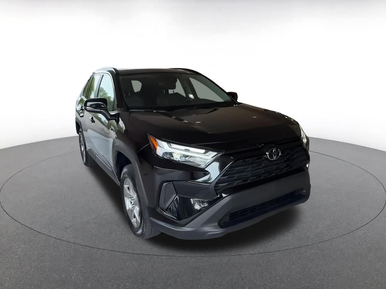 Thumbnail: 2025 Toyota RAV4 - 3