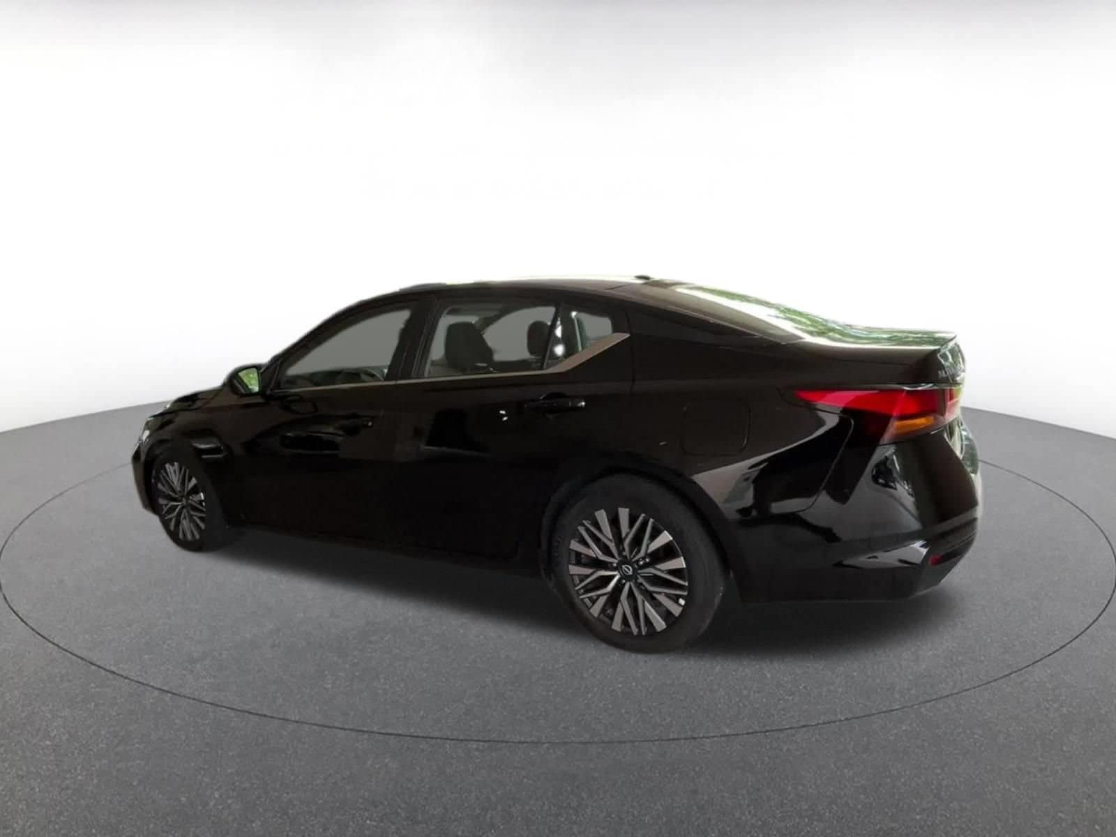 Thumbnail: 2026 Nissan Altima - 7