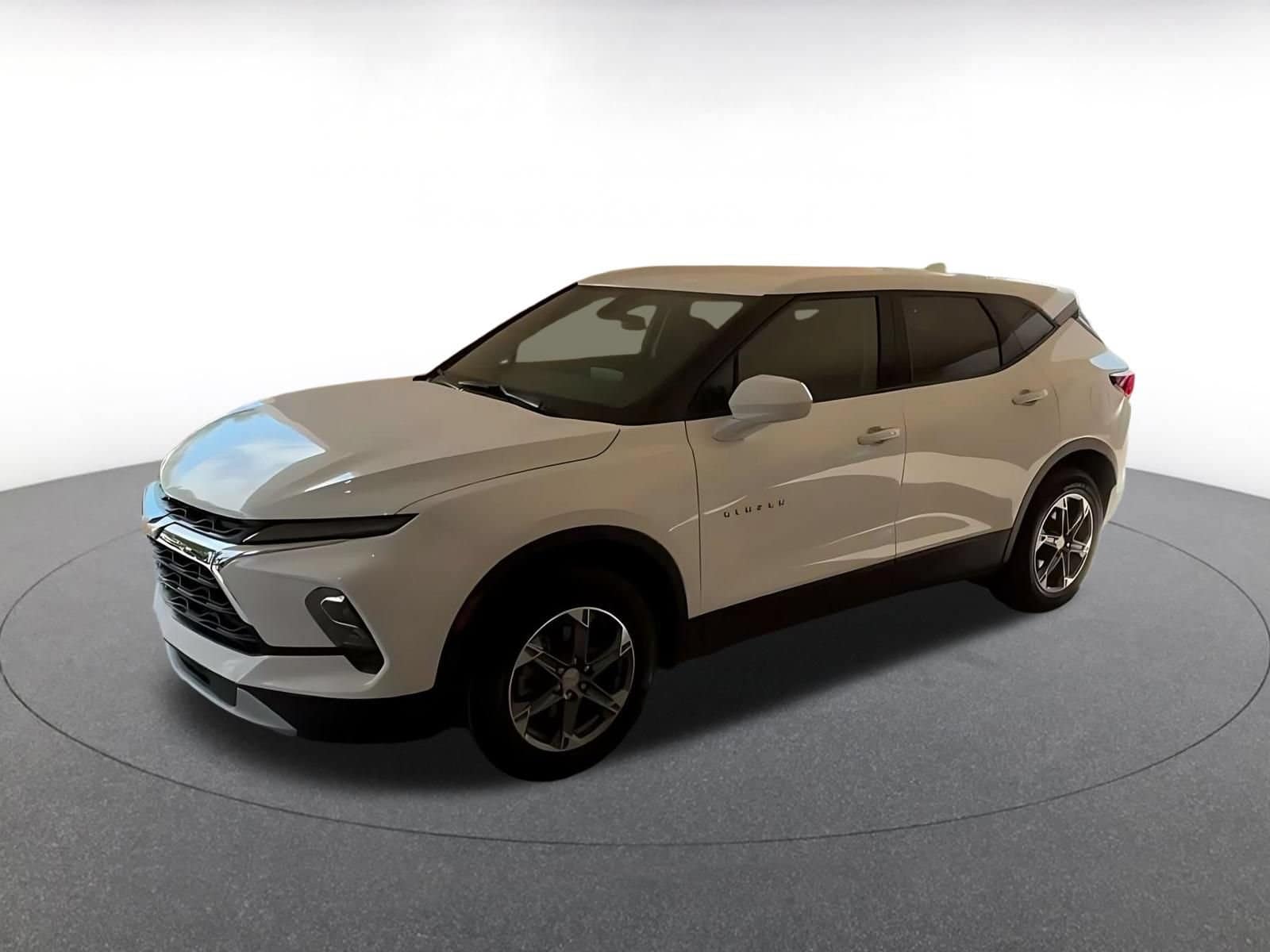 Thumbnail: 2026 Chevrolet Blazer - 8