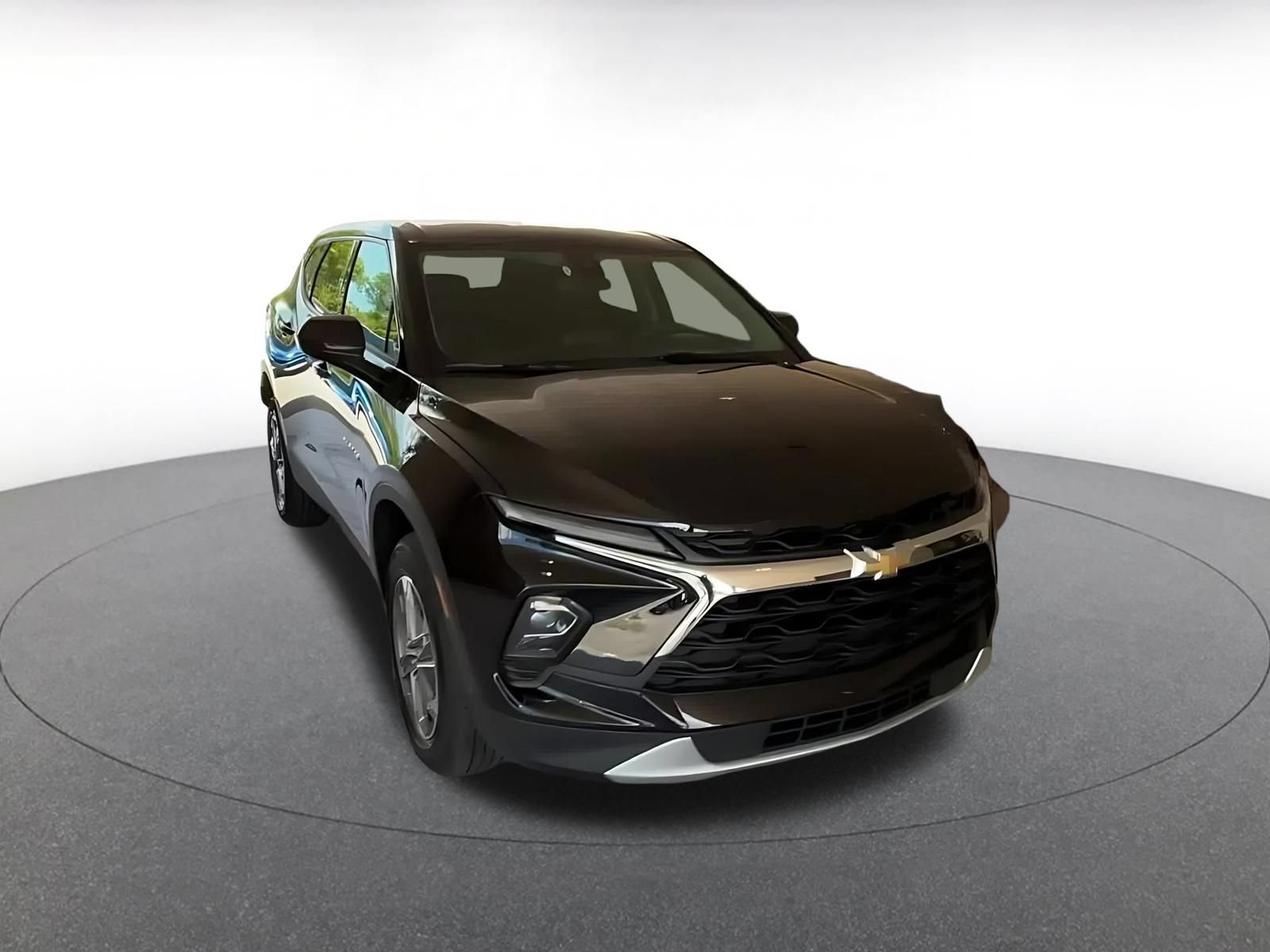 Thumbnail: 2026 Chevrolet Blazer - 3