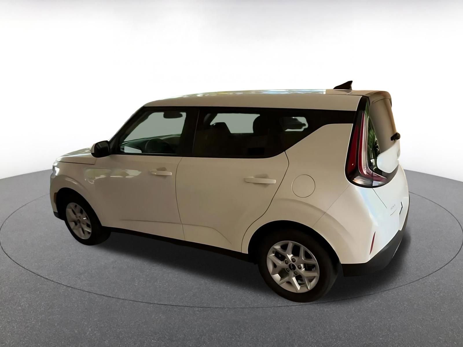 Thumbnail: 2025 Kia Soul - 10