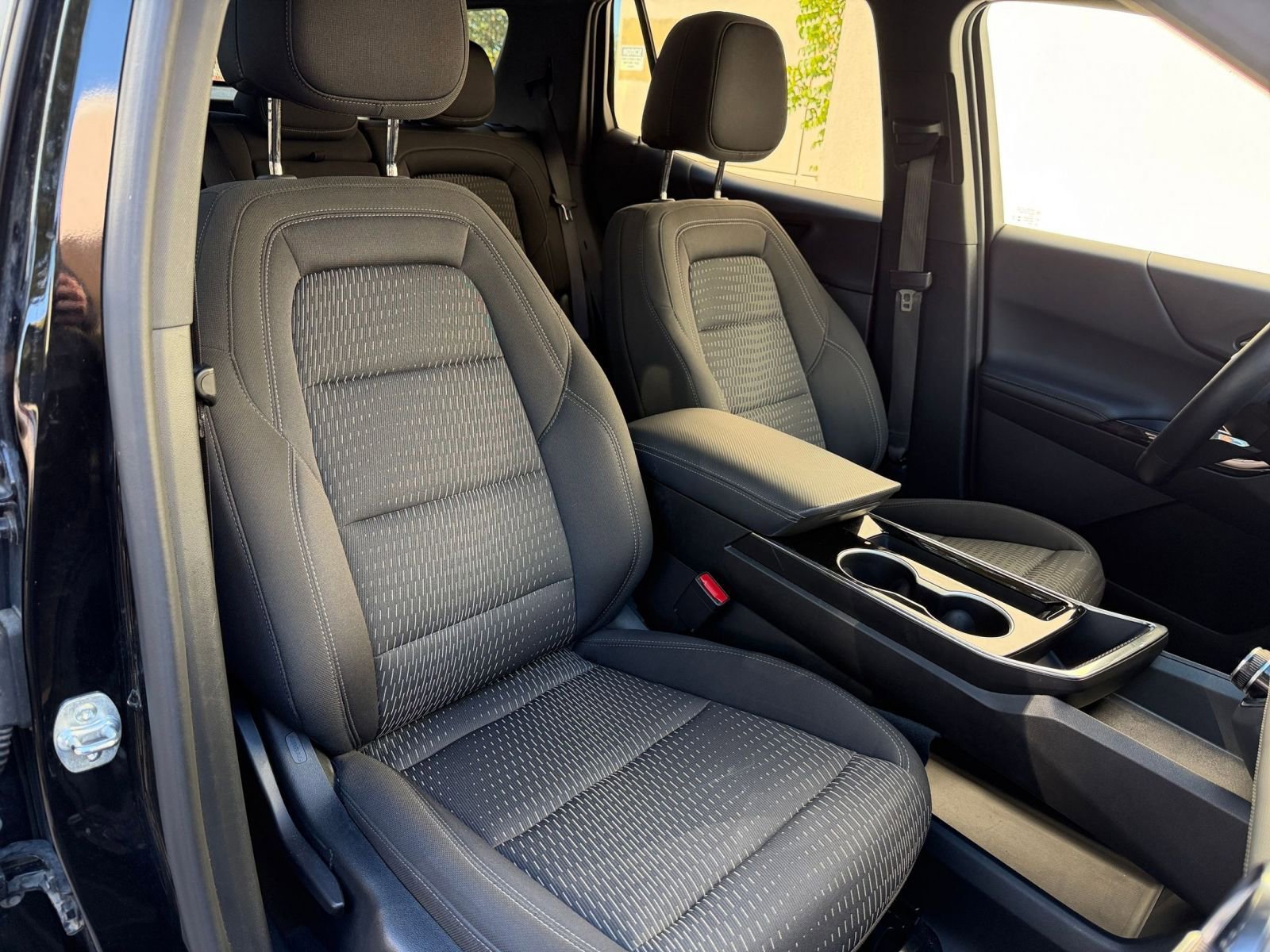 Thumbnail: 2025 Chevrolet Equinox - 30