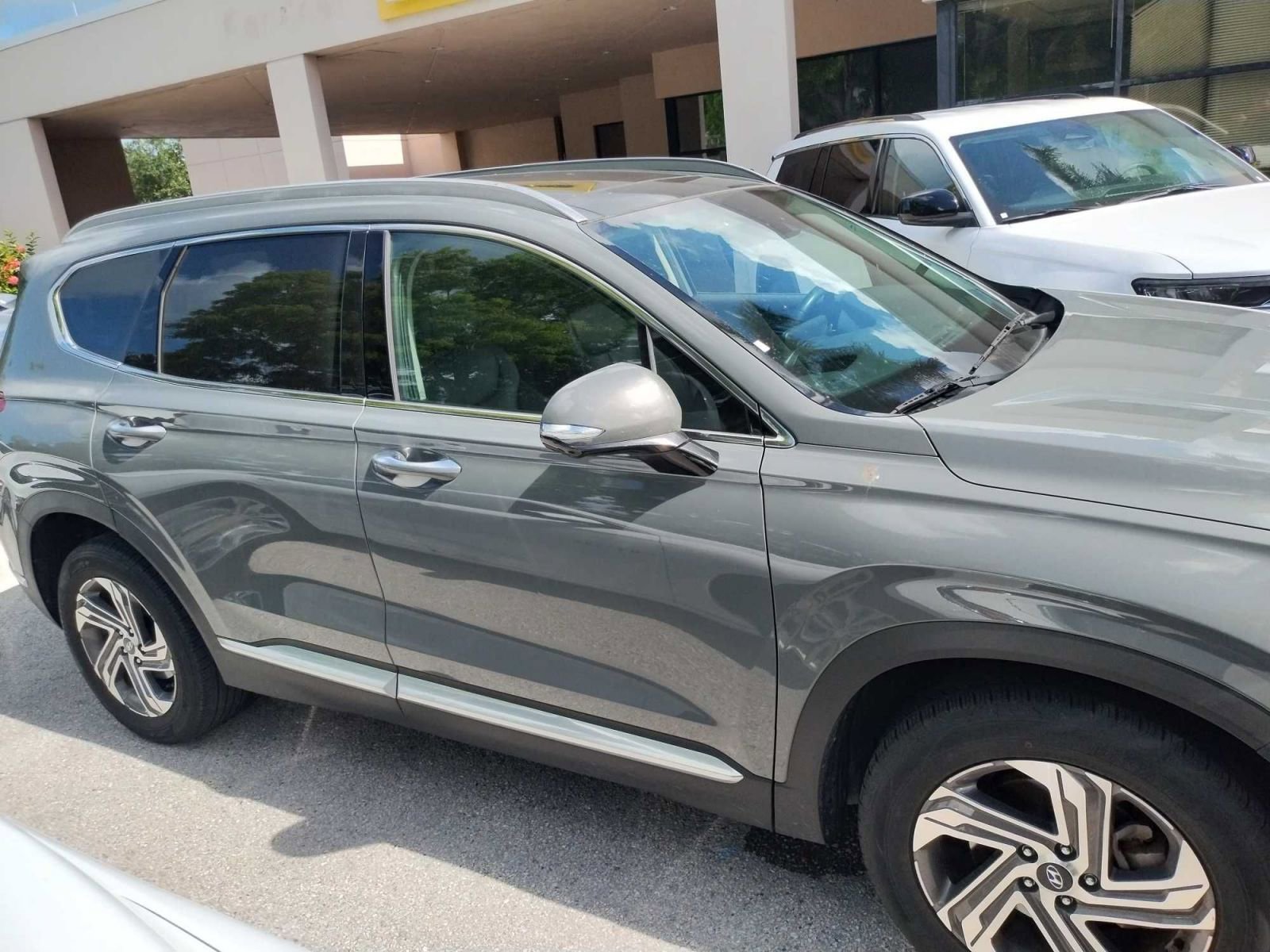 2023 Hyundai Santa Fe SEL 2