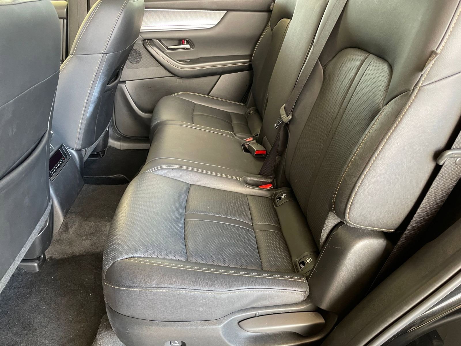 Thumbnail: 2025 Mazda CX-90 - 25