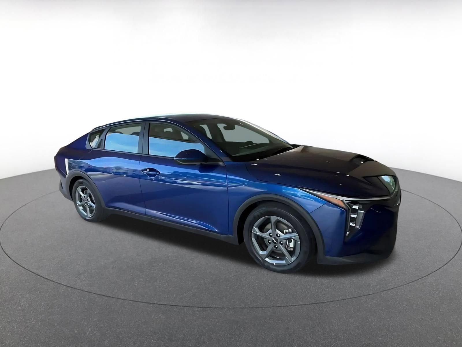 Thumbnail: 2025 Kia K4 - 2