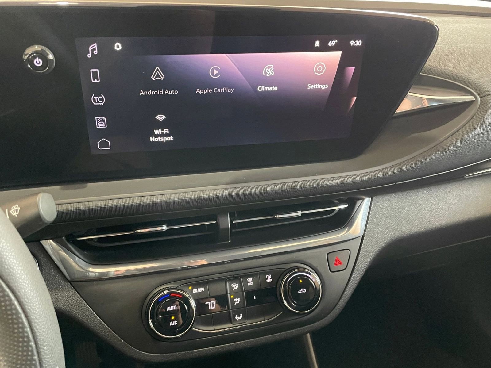 Thumbnail: 2025 Buick Envista - 18