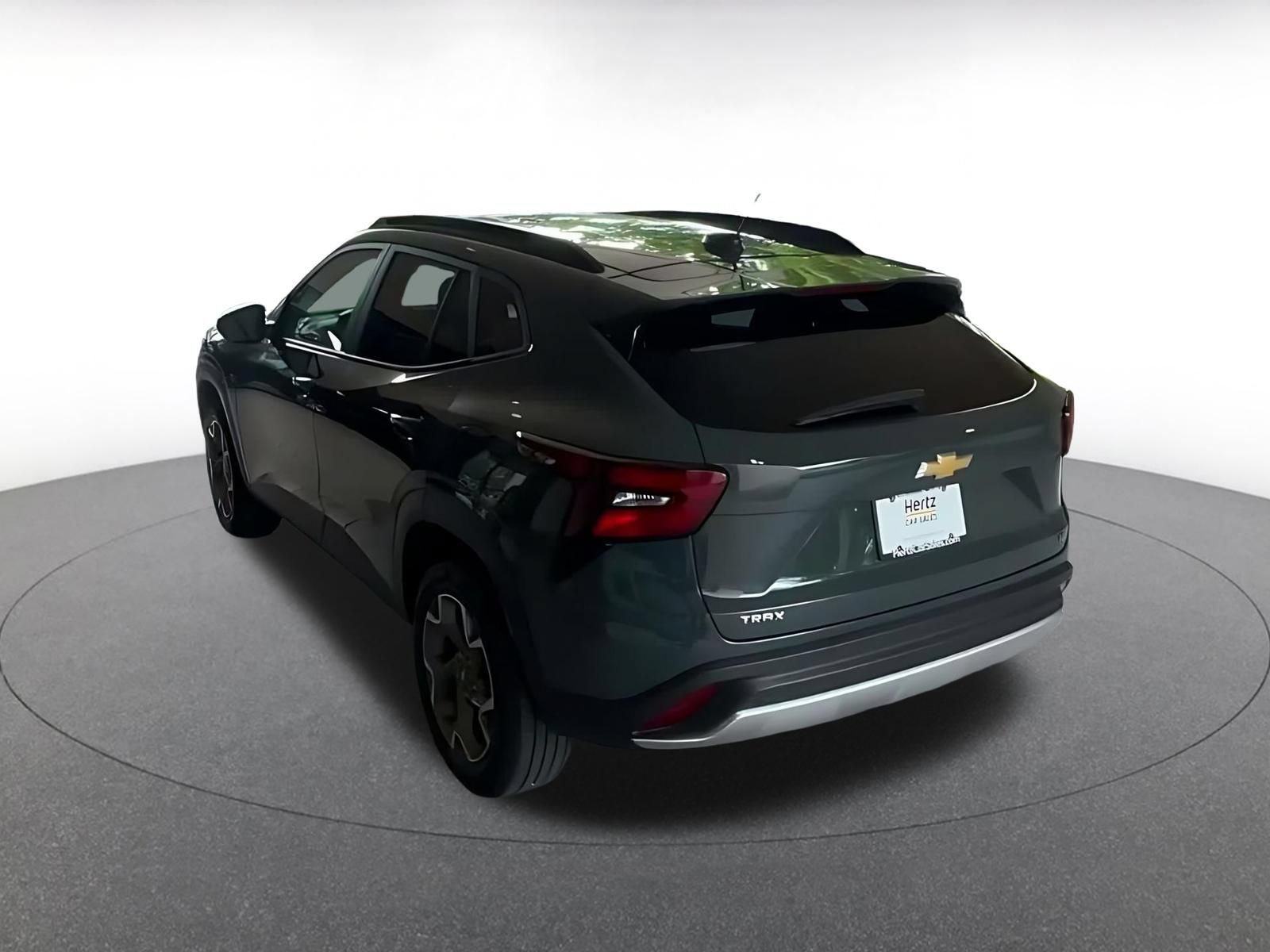 Thumbnail: 2025 Chevrolet Trax - 11
