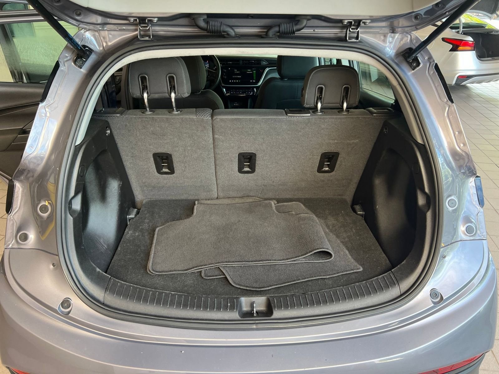 Thumbnail: 2023 Chevrolet Bolt EV - 28