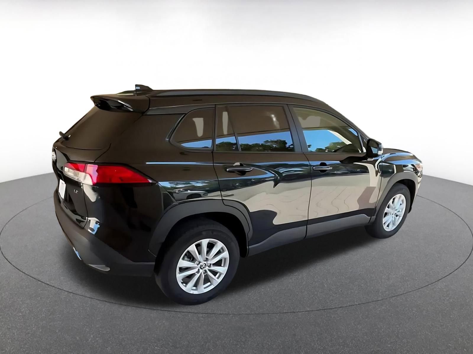 Thumbnail: 2025 Toyota Corolla Cross - 14