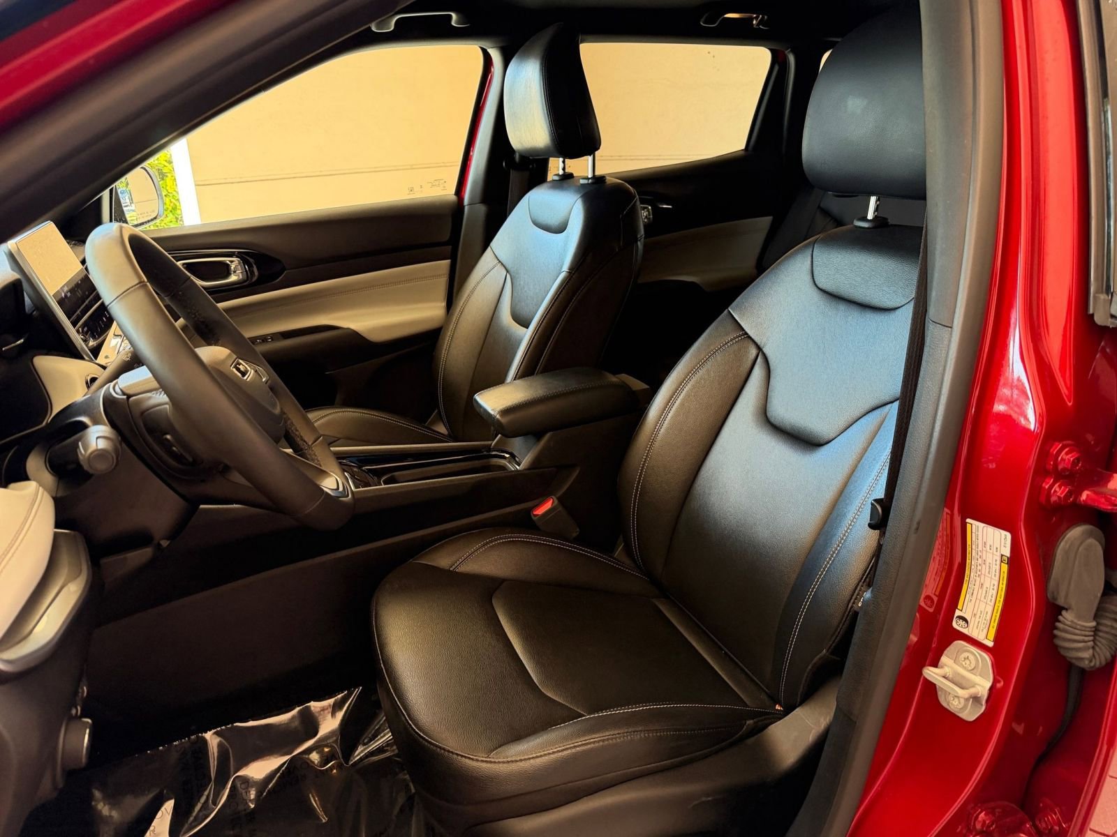 Thumbnail: 2025 Jeep Compass - 21