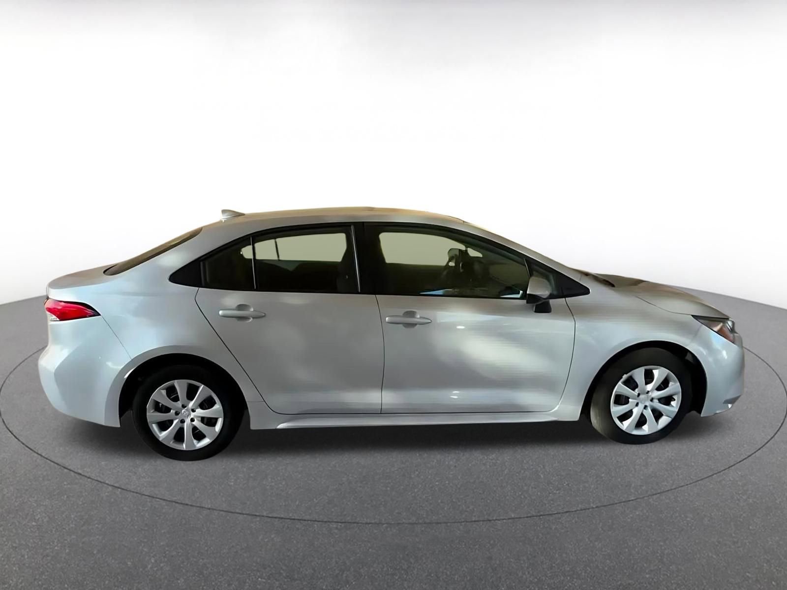 Thumbnail: 2025 Toyota Corolla - 16