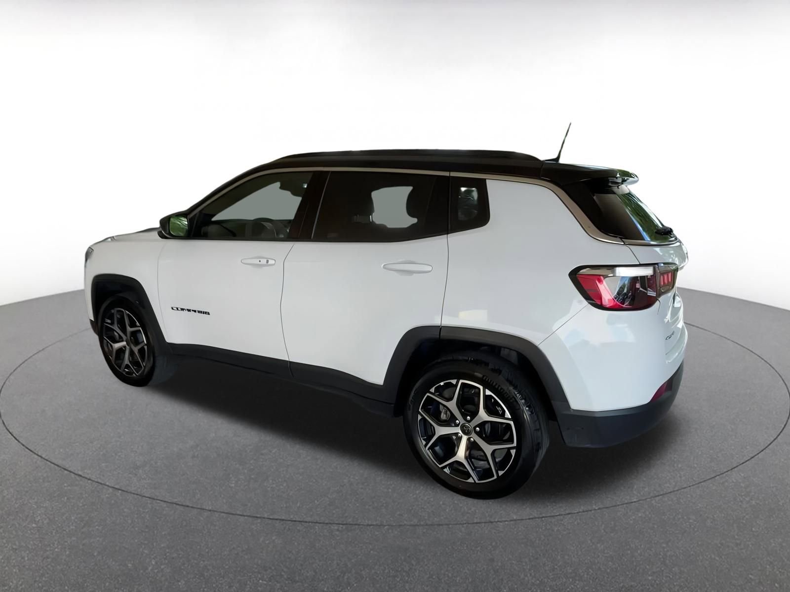 Thumbnail: 2025 Jeep Compass - 10